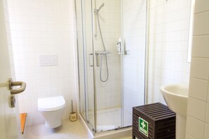 Bathroom - Liiiving in Porto - Historic Clérigos Studios (Porto)