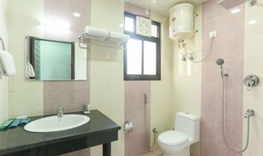 Bathroom - Treebo Roshan House (Dharamshala)