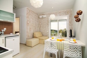 Unclassified image, 4 of 16, button - Iperion Apartment (Rethymno)