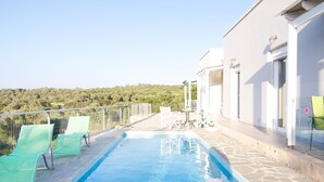 Unclassified image, 2 of 16, button - Iperion Apartment (Rethymno)