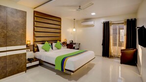 Ảnh chưa phân loại, 2 trong số 36 ảnh, nút