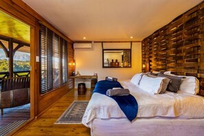 Unclassified image, 2 of 60, button - The Log Cabin (Stellenbosch)