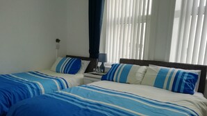 Unclassified image, 5 of 37, button - Trianon Guest House (Blackpool)