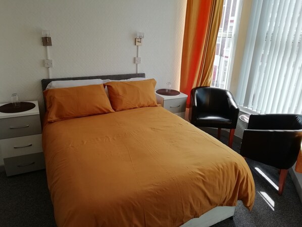 Unclassified image, 1 of 37, button - Trianon Guest House (Blackpool)