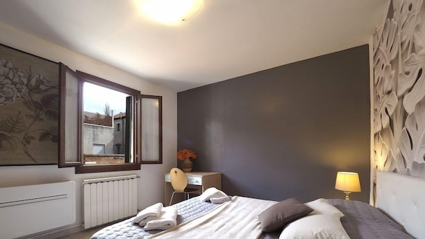 Imagen sin descripción, 1 de 41, botón