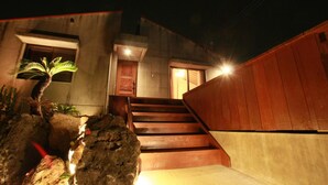 Exterior - Cottage Hakuraku (Onna)