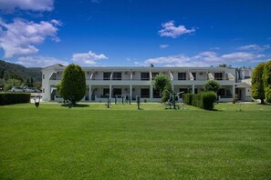 Exterior - Rema (Sithonia)