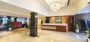 Lobby - Hotel Ambica (Reasi)