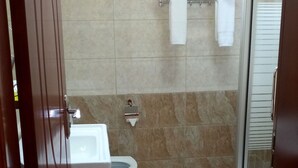Bathroom - Sheger Royal Hotel (Addis Ababa)
