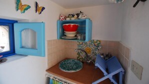 Interior - Zenzero Studio (Lipari)