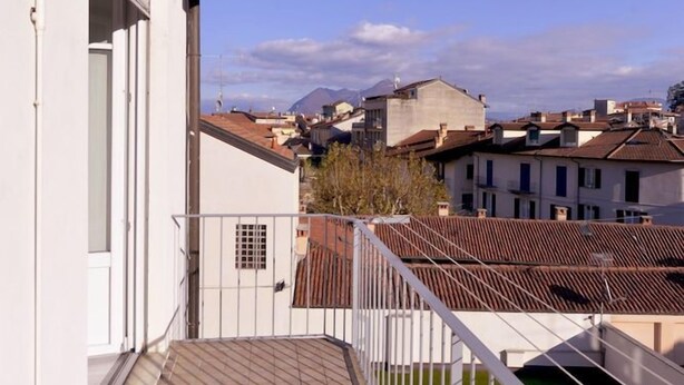 Unclassified image, 1 of 19, button - Casa Saba - Welchome (Stresa)