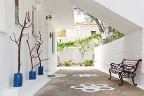 Property grounds - Nafsika Villas (Samos)