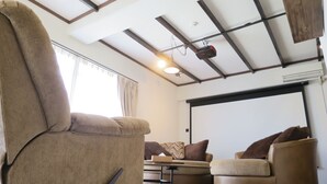 Living area - Theater Resort (Motobu)