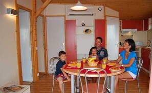Unclassified image, 4 of 47, button - Grand Bleu Cottage Les Pescalunes (Agde)