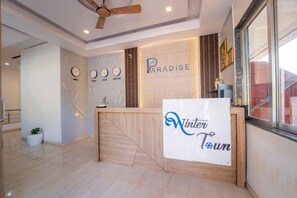 Lobby - Treebo Winter Town (Mahabaleshwar)