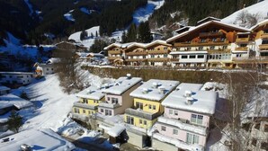 Unclassified image, 4 of 41, button - Apartment Summer & Winter Fun I (Zell am See)
