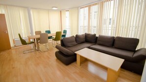 Unclassified image, 3 of 12, button - Appartement Zell City (Zell am See)
