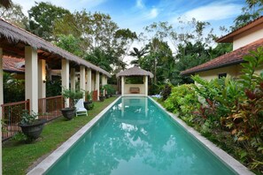 Unclassified image, 2 of 39, button - Seascape Holidays - 8 Surya (Port Douglas)