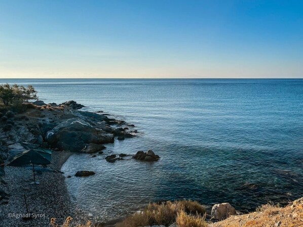 Unclassified image, 1 of 96, button - Agnadi Syros Studios & Rooms (Syros)