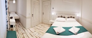 Unclassified image, 4 of 55, button - Kalinihta Otel (Bozcaada)