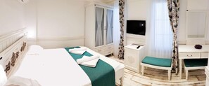 Unclassified image, 2 of 55, button - Kalinihta Otel (Bozcaada)