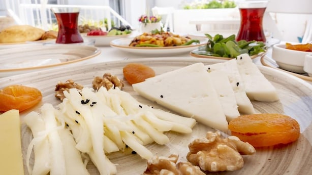 Outdoor dining - Kalinihta Otel (Bozcaada)