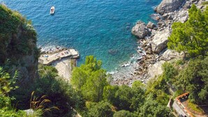 Unclassified image, 5 of 10, button - Casa Limoncello (Praiano)