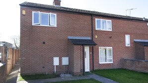Unclassified image, 2 of 14, button - Garden House Self Contained Annexe (Nottingham)