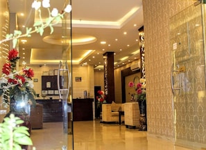 Unclassified image, 3 of 57, button - Aros Alfaisaliah Furnished Units (Dammam)