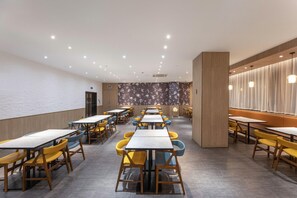Tempat makan