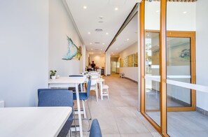 Dining - Sea Breeze Mooloolaba (Sunshine Coast)