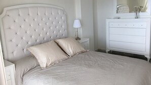 Unclassified image, 5 of 65, button - Mi Capricho Beachfront Apartment - Sitio de Calahonda (Mijas)