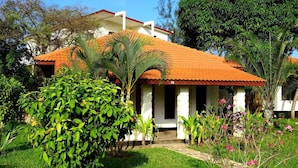 Exterior - Doric Cottages Diani (Diani Beach)