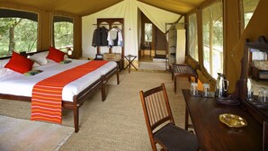 Unclassified image, 4 of 50, button - Elephant Pepper Camp (Maasai Mara)
