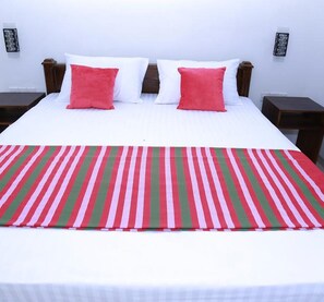 Unclassified image, 2 of 37, button - Leisure Villa (Thissamaharama)