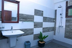Unclassified image, 4 of 37, button - Leisure Villa (Thissamaharama)
