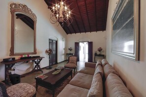 Living area - Arvani Villa (Tangalle)