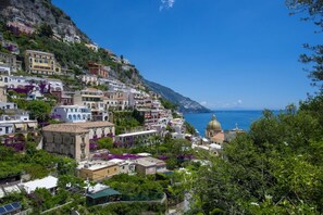 Unclassified image, 2 of 19, button - Villa Deli (Positano)