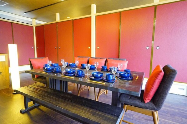Dining - Japanese Condominium UNO (Ito)