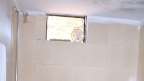 Unclassified image, 4 of 12, button - Orchard House (Islamabad)