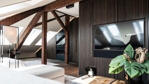Interior - Airhome Limmatquai River View Apartment (Zürich)