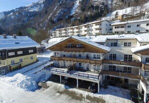 Unclassified image, 3 of 17, button - Penthouse All Seasons Lodge (Kaprun)