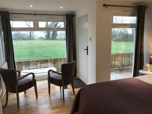 Unclassified image, 5 of 13, button - TOR Spa Retreat (Canterbury)