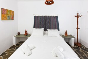Room - Sifnos Residence (Sifnos)