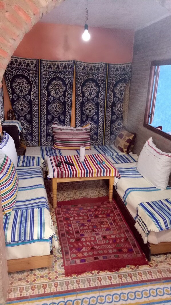 Kamar