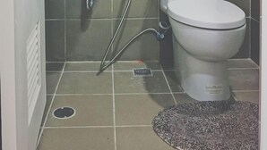 Bathroom - Vista Shaw by Charles (Mandaluyong)