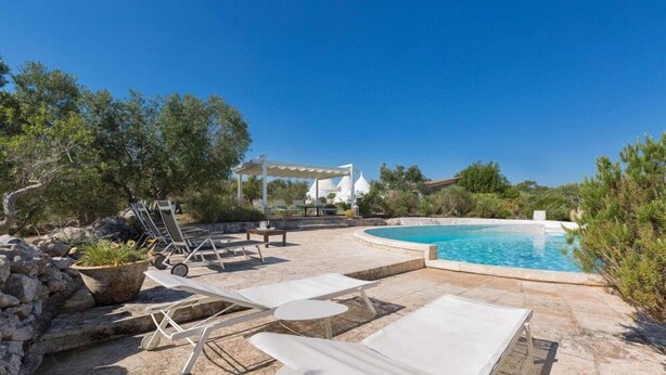 Pool - Trulli Il Cappero (Ostuni)