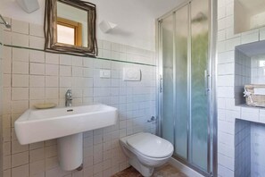 Bathroom - Trulli Il Cappero (Ostuni)