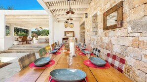 Outdoor dining - Le Ali Bianche (Ostuni)