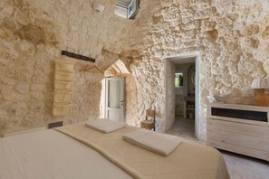 Unclassified image, 2 of 52, button - La Dialma (Ostuni)